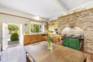 Breakfast Kitchen- click for photo gallery